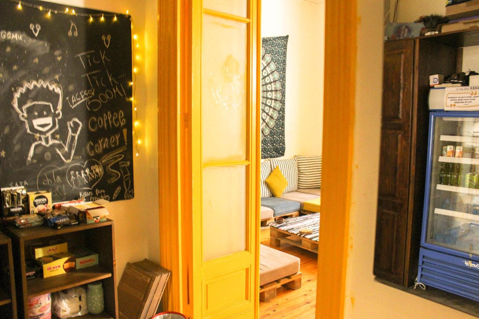 Ithaka Mansheya Hostel Alexandrië Buitenkant foto
